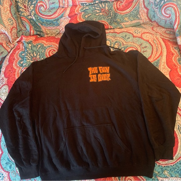 Assholes Live Forever “the fun is over/SpongeBob hoodie. Large. - Picture 1 of 6